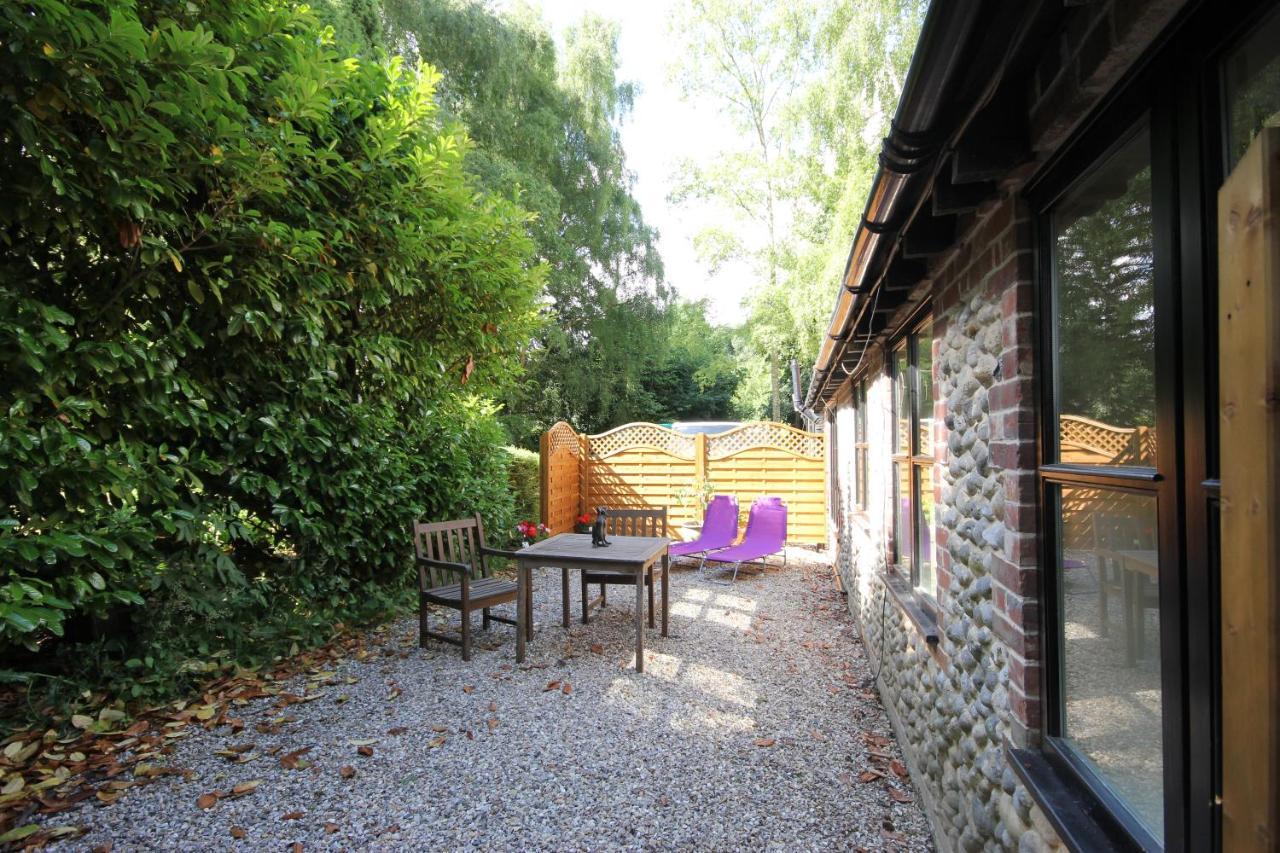 Felbrigg Lodge Bed And Breakfast Aylmerton Екстериор снимка